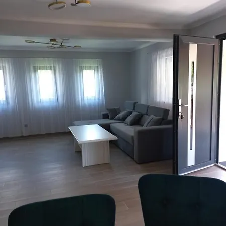 Casa Edy Holiday home *